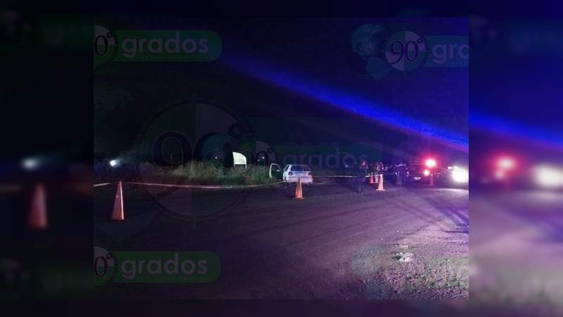 Mueren tres personas en choque y volcadura en Juventino Rosas, Guanajuato - Foto 2 