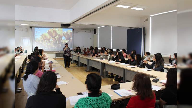 Inicia con excelente asistencia el Seminario-Práctico Lenguaje de Señas Mexicanas - Foto 1 
