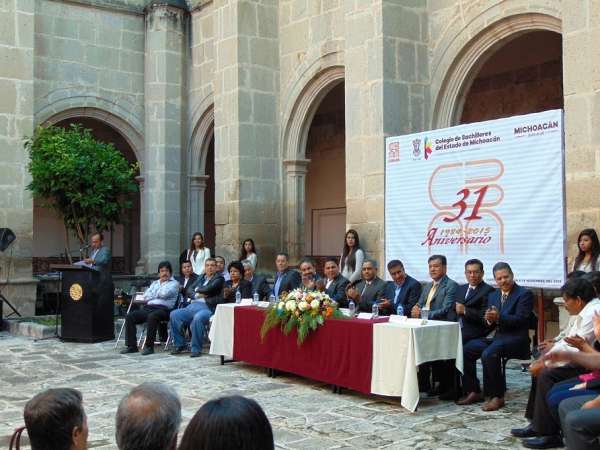 Plantel Cuitzeo del COBAEM celebra su XXXI Aniversario 