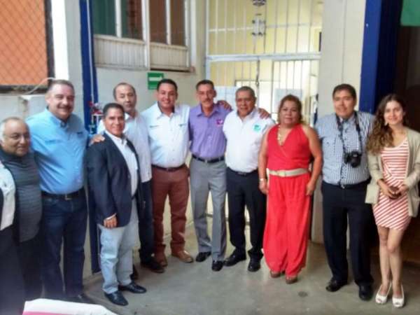 Establecen pacto de civilidad, los candidatos a alcaldía de Uruapan, Michoacán - Foto 1 