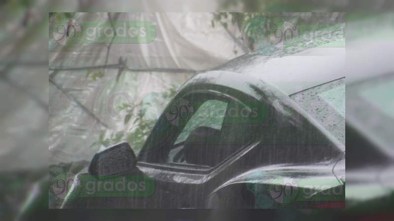 Asesinan al conductor de un auto deportivo en Jacona - Foto 1 