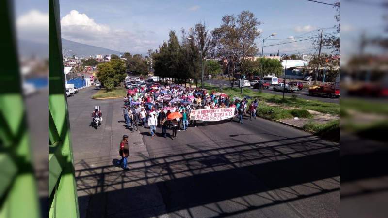 CNTE acepta no bloquear accesos, únicamente marcharán 