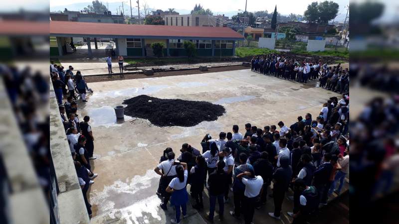 Con gran entusiasmo se vivió la elección del comité de FNERRR en el centro escolar "Maestro Aquiles Córdova Moran" - Foto 0 