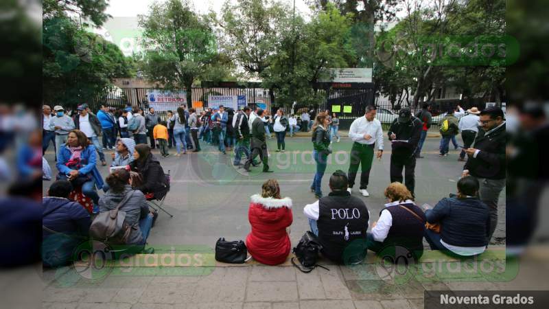 Maestros del COBAEM se manifiestan en Morelia  - Foto 2 