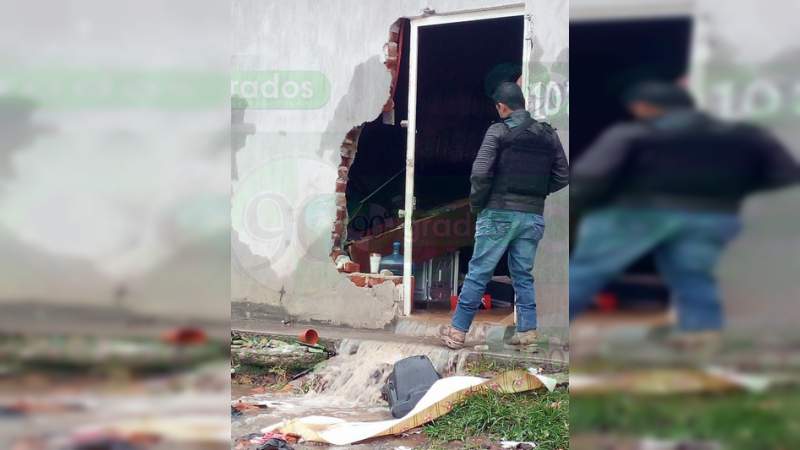 Muere un hombre aplastado por una pared en Salvatierra, Guanajuato - Foto 3 