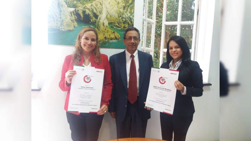 Sectur Michoacán entrega distintivos Calidad Diamante 