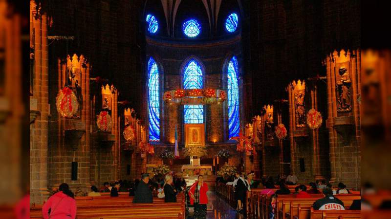 En Michoacán, uno de los recintos religiosos más grandes del mundo: Sectur  - Foto 1 