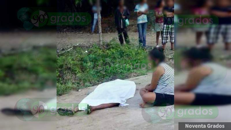 Asesinan a un hombre en Aquila, Michoacán  