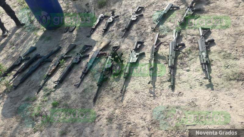 Aseguran arsenal oculto bajo tierra en Reynosa, Tamaulipas  - Foto 2 
