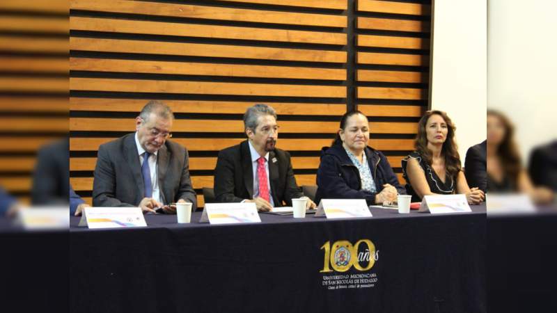 La responsabilidad social, tema fundamental para la humanidad: Medardo Serna 