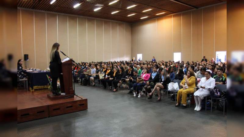 El Sistema de Salud puede mejorarse desde el humanismo nicolaita - Foto 0 