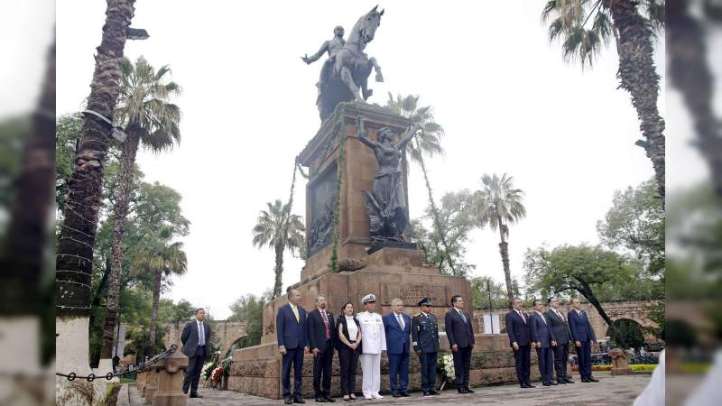 UMSNH rinde honores al Siervo de la Nación - Foto 1 