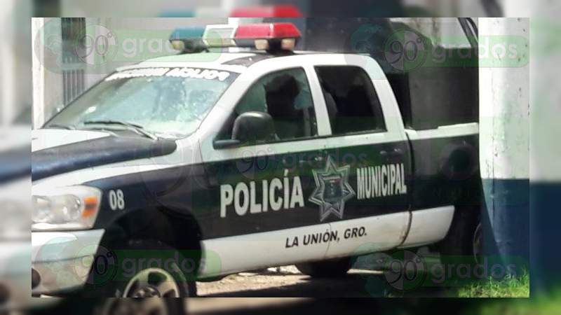 Comando ataca comisaría en La Unión, Guerrero - Foto 2 