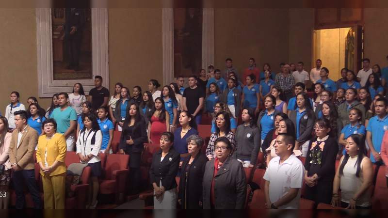 La Enfermería es sinónimo de cuidado, atención y responsabilidad: Salvador García Espinosa - Foto 2 