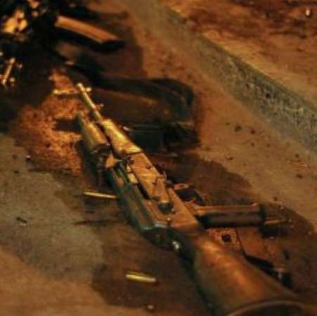 Se registra balacera entre policías y presuntos secuestradores en Salvador Escalante, Michoacán 