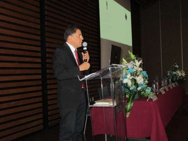Programación genética durante el embarazo puede derivar en obesidad: Francisco Bolaños - Foto 0 