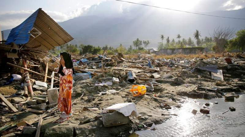 Más de 2 mil muertos tras el terremoto de 7.5 en Indonesia 