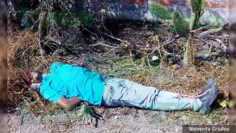 Dos decapitados con placa militar y narcomensaje son hallados en la Salamanca - Juventino Rosas, en Guanajuato  - Foto 0 