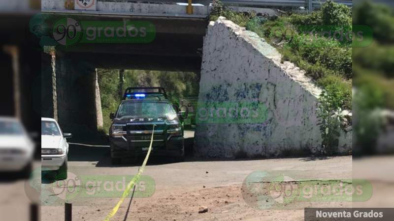 Ejecutan a una pareja sobre la Querétaro - Irapuato, en Apaseo El Grande, Guanajuato  - Foto 0 