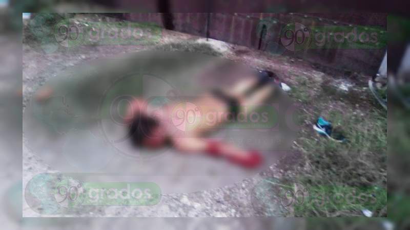 Abandonan un cadáver torturado en Gabriel Zamora, Michoacán 
