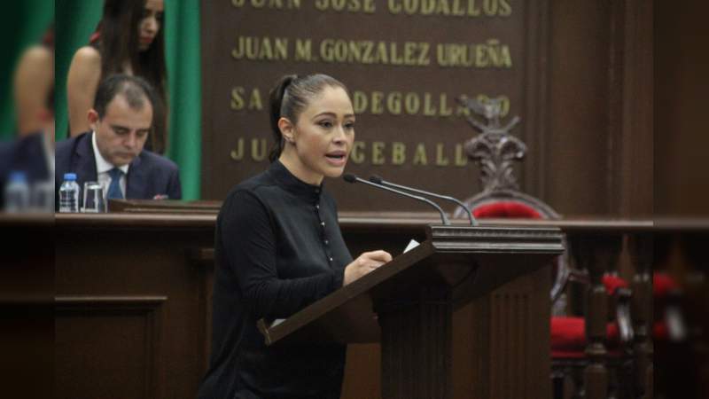 Miriam Tinoco presenta iniciativa para consolidar combate a la corrupción en Michoacán 