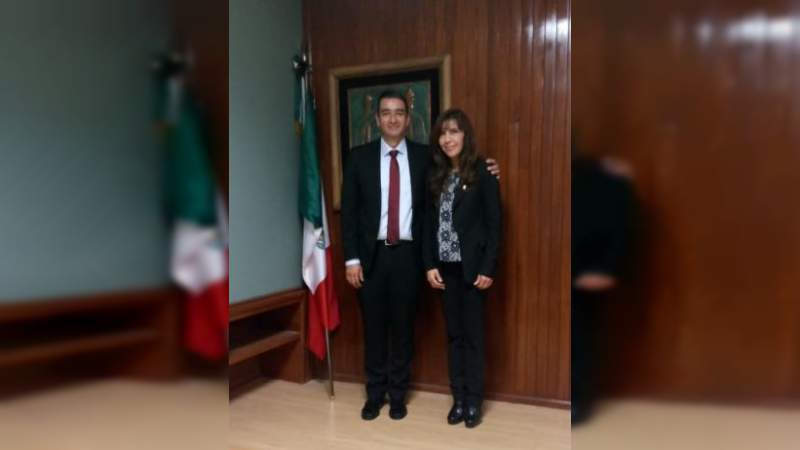 Salvador Madrigal Moreno, primer doctorado en Administración por la Casa de Hidalgo - Foto 0 