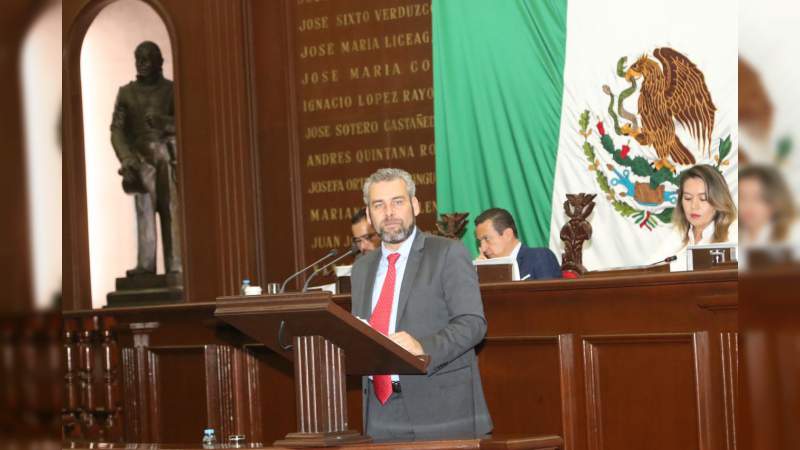 Congreso de Michoacán pide que la UMSNH sea declarada universidad nacional 