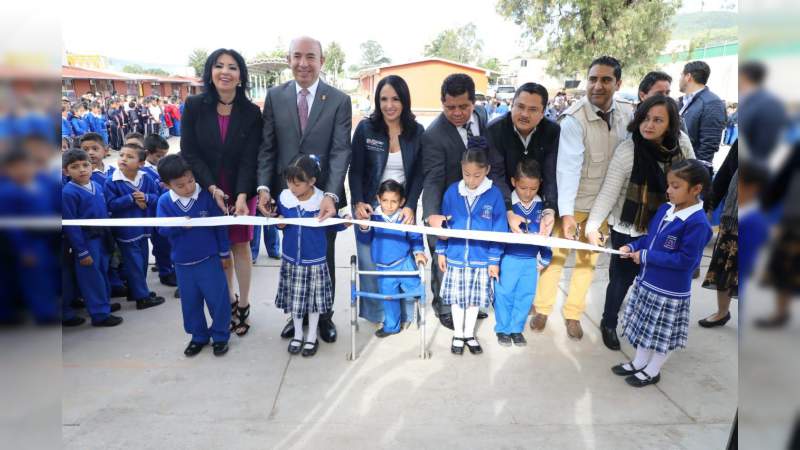 Inauguran obras para evitar inundaciones en escuela “Revolución” de Morelia  