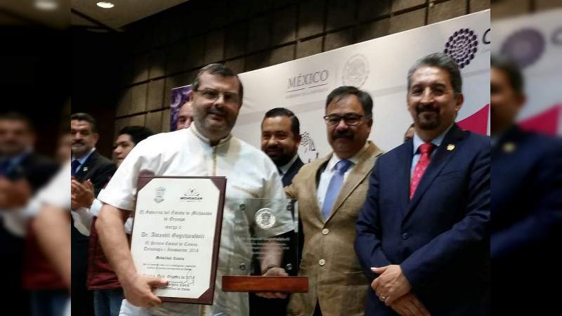 Dr. Avtandil Gogichaishvili, recibe el Premio Estatal de Ciencia 2018 