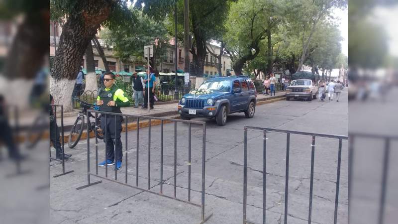 Policía Municipal resguarda calles previo a la inauguración del Festival Internacional de Cine de Morelia - Foto 1 