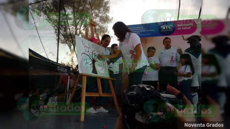 Arranca campaña Date una Mano contra el cáncer de mama en Guanajuato  - Foto 3 
