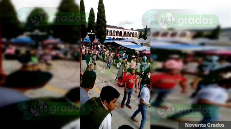 Asesinan a danzante en plena celebración tradicional en Tlaxiaco, Oaxaca - Foto 1 