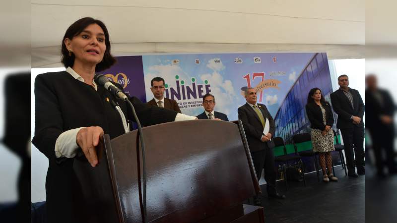 ININEE, marco de referencia en estudios económicos a nivel nacional e internacional - Foto 1 