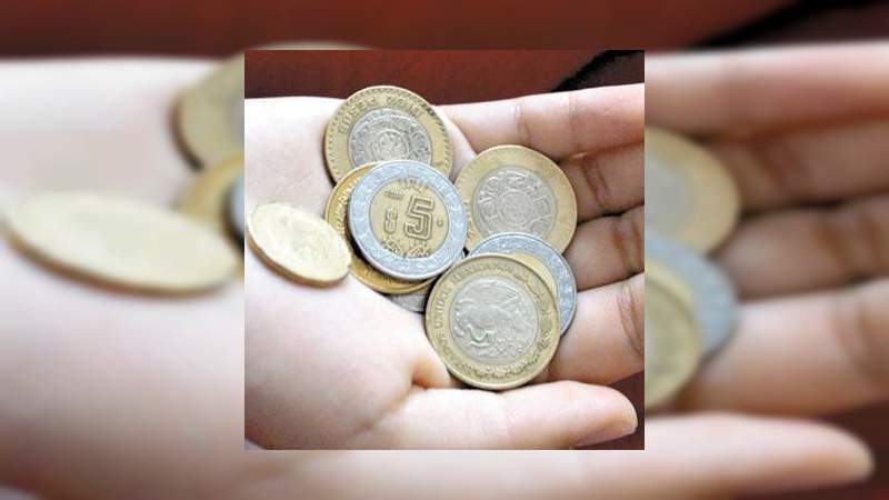 Morena planea aumentar el salario mínimo 
