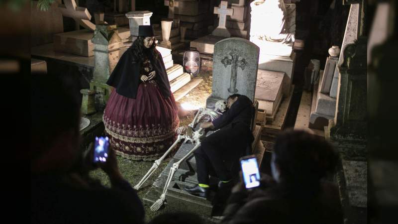 Panteones Municipales se preparan para vivir un Día de Muertos lleno de tradición - Foto 0 