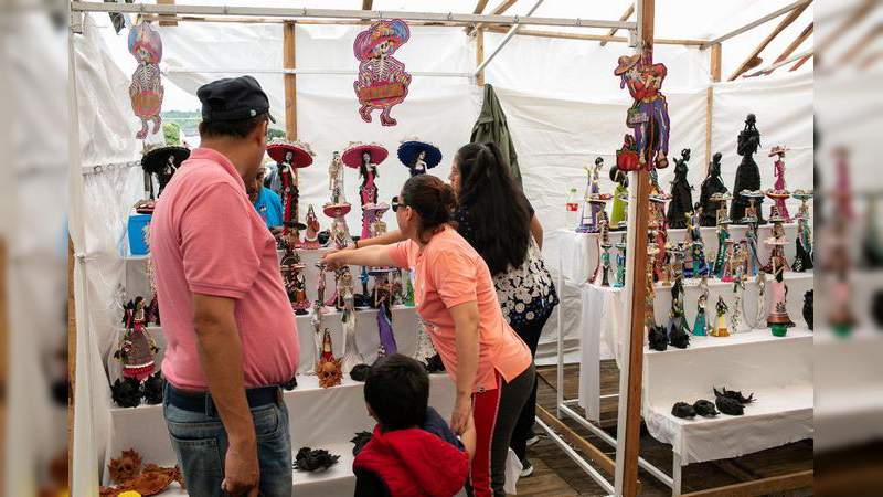 Continúa las celebraciones por la 8ª Feria de la Catrina de Capula y la programación por la Noche de Muertos - Foto 1 