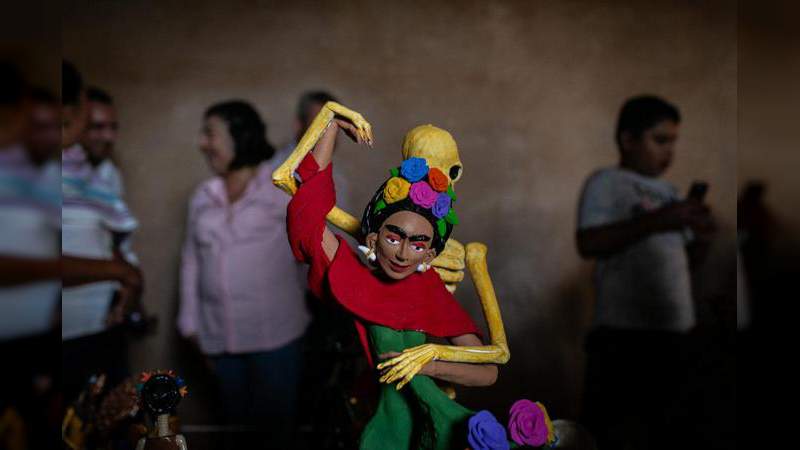 Continúa las celebraciones por la 8ª Feria de la Catrina de Capula y la programación por la Noche de Muertos - Foto 2 