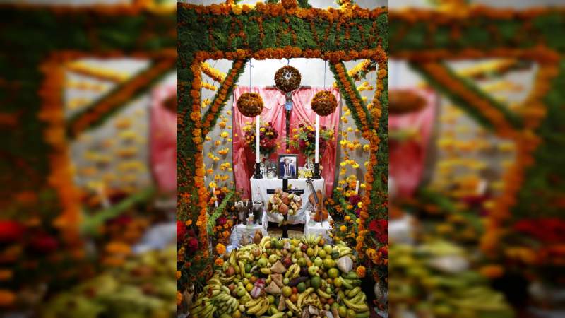 Habitantes de Santa Fe de la Laguna rinden homenaje a sus difuntos  - Foto 2 