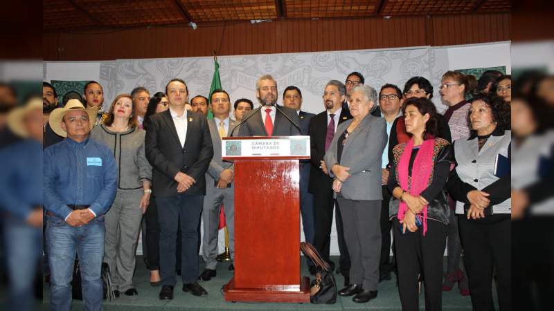 Impulsan legisladores michoacanos mayor presupuesto y el rango nacional para la UMSNH - Foto 0 