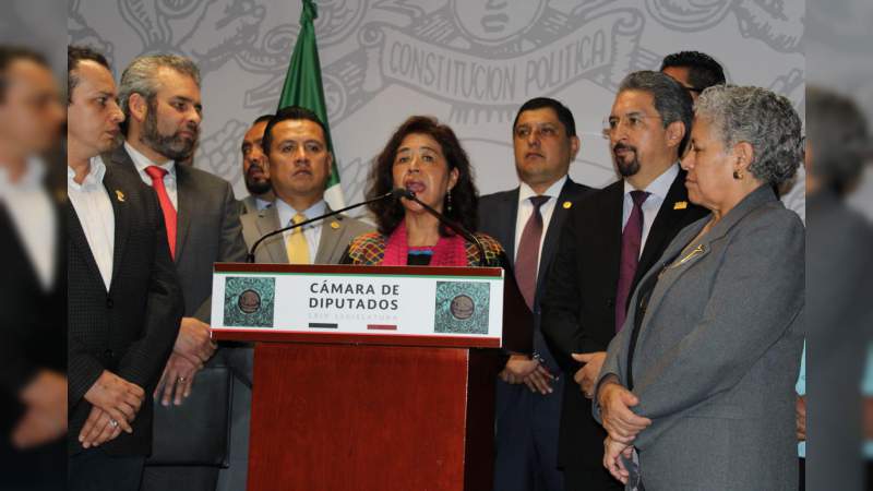 Impulsan legisladores michoacanos mayor presupuesto y el rango nacional para la UMSNH - Foto 1 