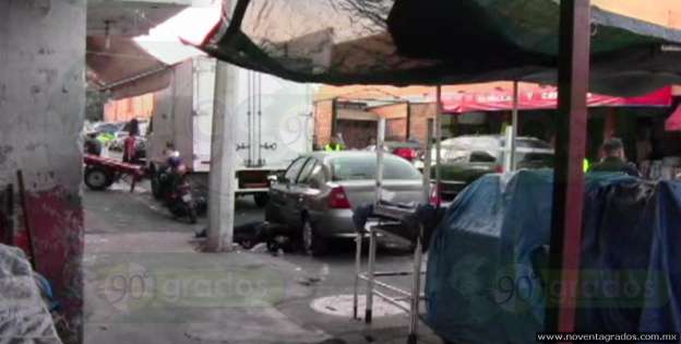 Asesinan a dos personas en mercado de Zamora, Michoacán - Foto 1 