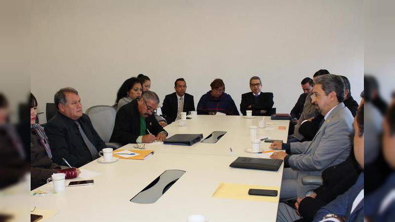 Reiteran UMSNH y SPUM un trato respetuoso y cordial en la relación laboral - Foto 1 