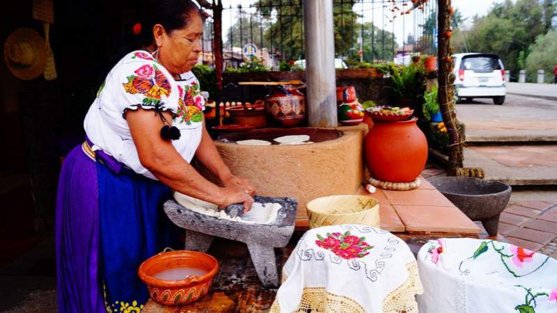 Reconoce Michoacán a Cocineras Tradicionales en el Día Nacional de la Gastronomía Mexicana - Foto 0 