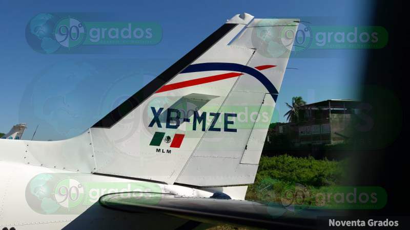 Avión privado se accidenta y choca contra casa en Lázaro Cárdenas - Foto 1 