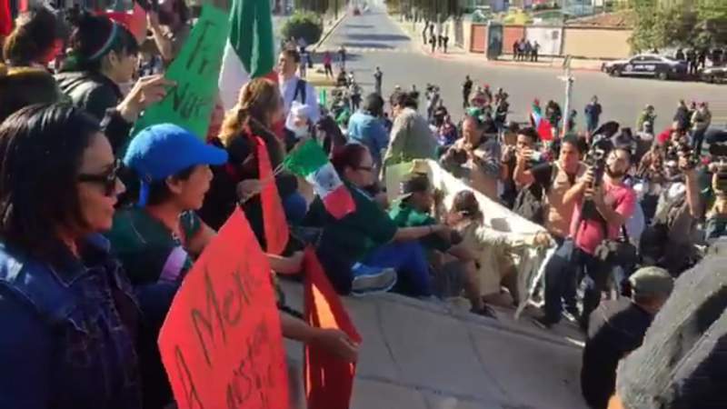 Se manifiestan contra la Caravana Migrante en Tijuana - Foto 0 