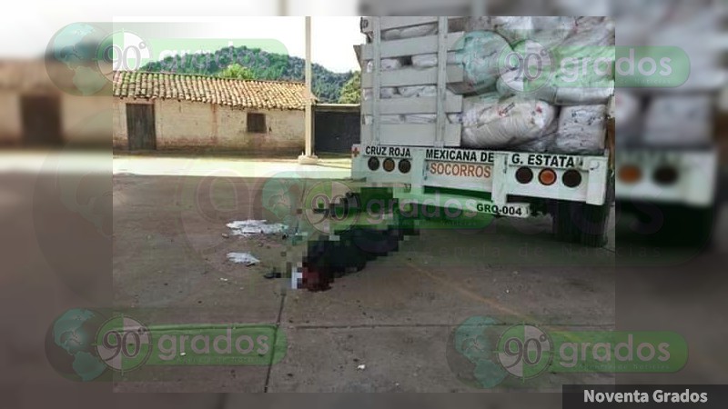Tres policías y un paramédico muertos en ataque armado contra brigada de la Cruz Roja en Guerrero - Foto 2 