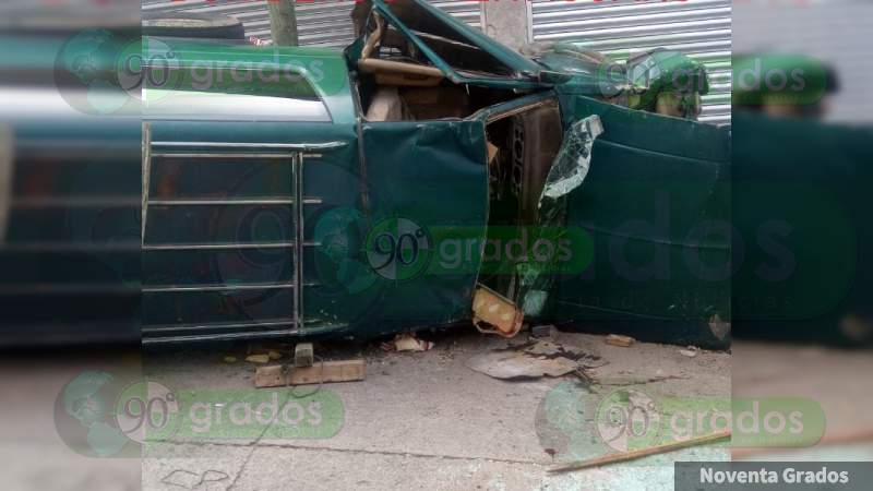 Volcadura deja 10 heridos en Zitácuaro, Michoacán - Foto 0 
