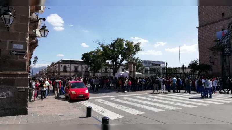 Normalistas marchan este miércoles en Morelia 