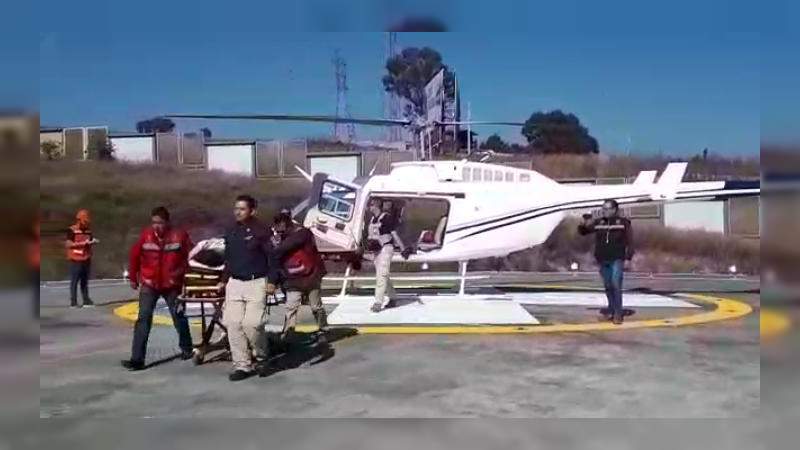 Por trombosis, trasladan a mujer en ambulancia aérea de Zitácuaro a Morelia 