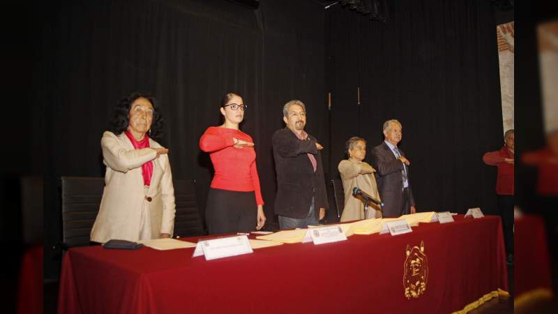 Ser nicolaita es como una marca de fuego en el alma; festejan integrantes de la generación del Bachillerato Único el LX aniversario de su egreso - Foto 0 